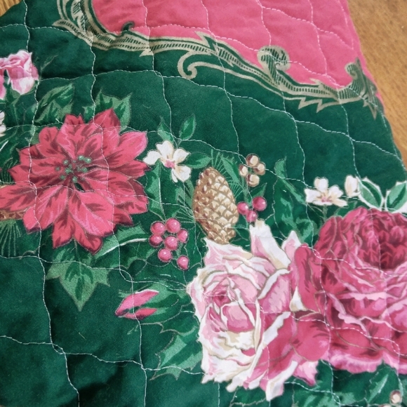 Handmade Christmas Tree Skirt - Picture 2 of 4